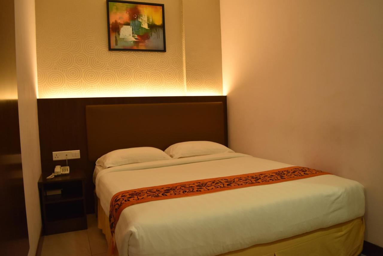 Sunrise Hotel Petaling Jaya Exterior photo