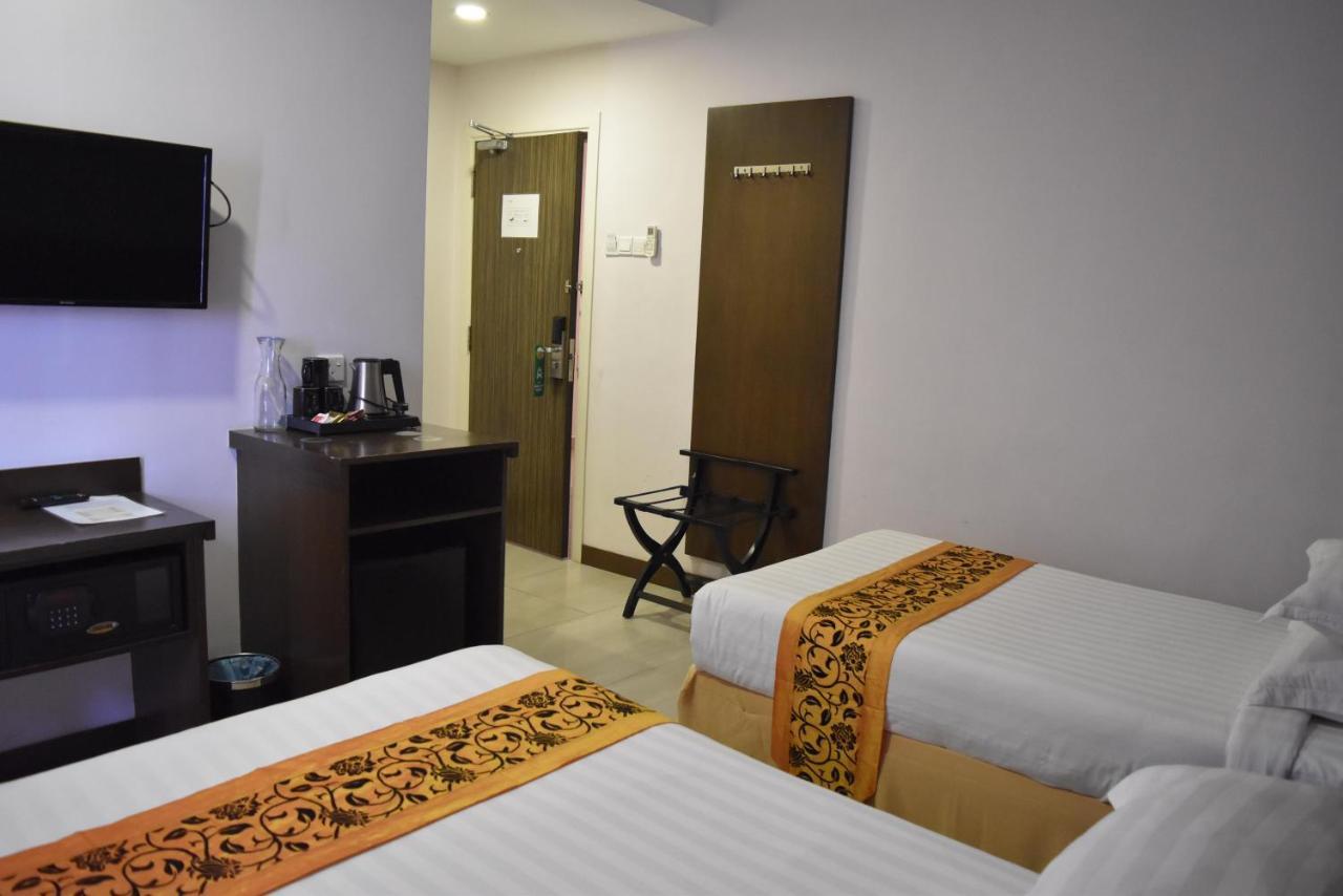 Sunrise Hotel Petaling Jaya Exterior photo