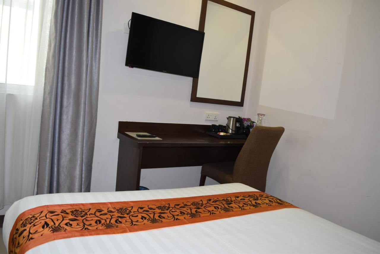 Sunrise Hotel Petaling Jaya Exterior photo