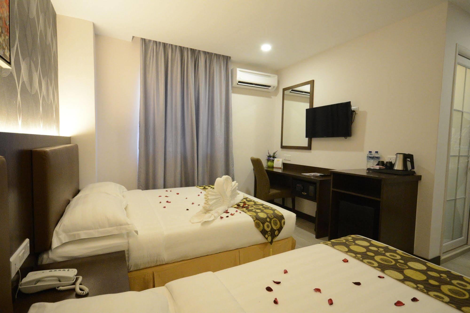 Sunrise Hotel Petaling Jaya Exterior photo