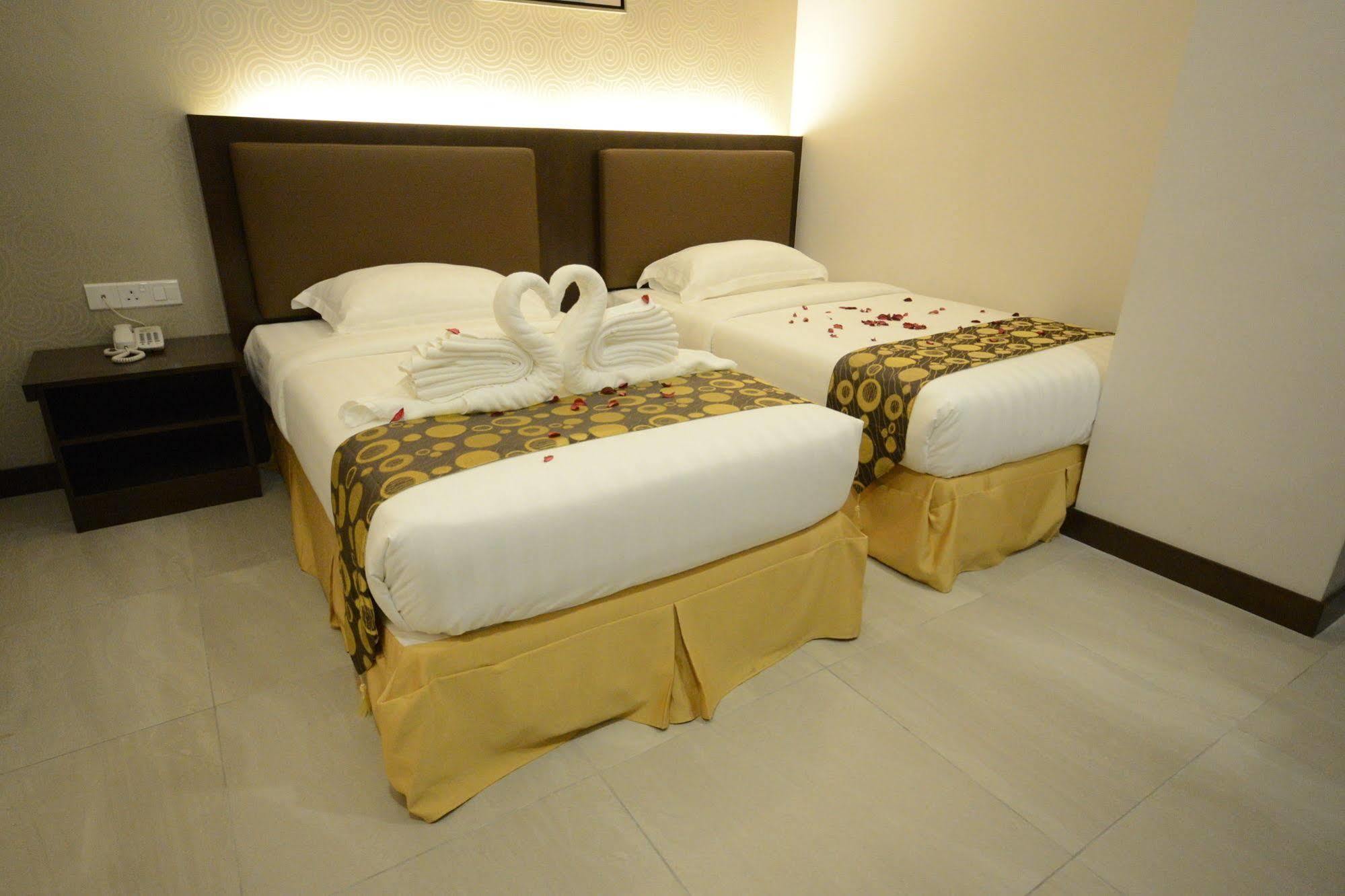 Sunrise Hotel Petaling Jaya Exterior photo
