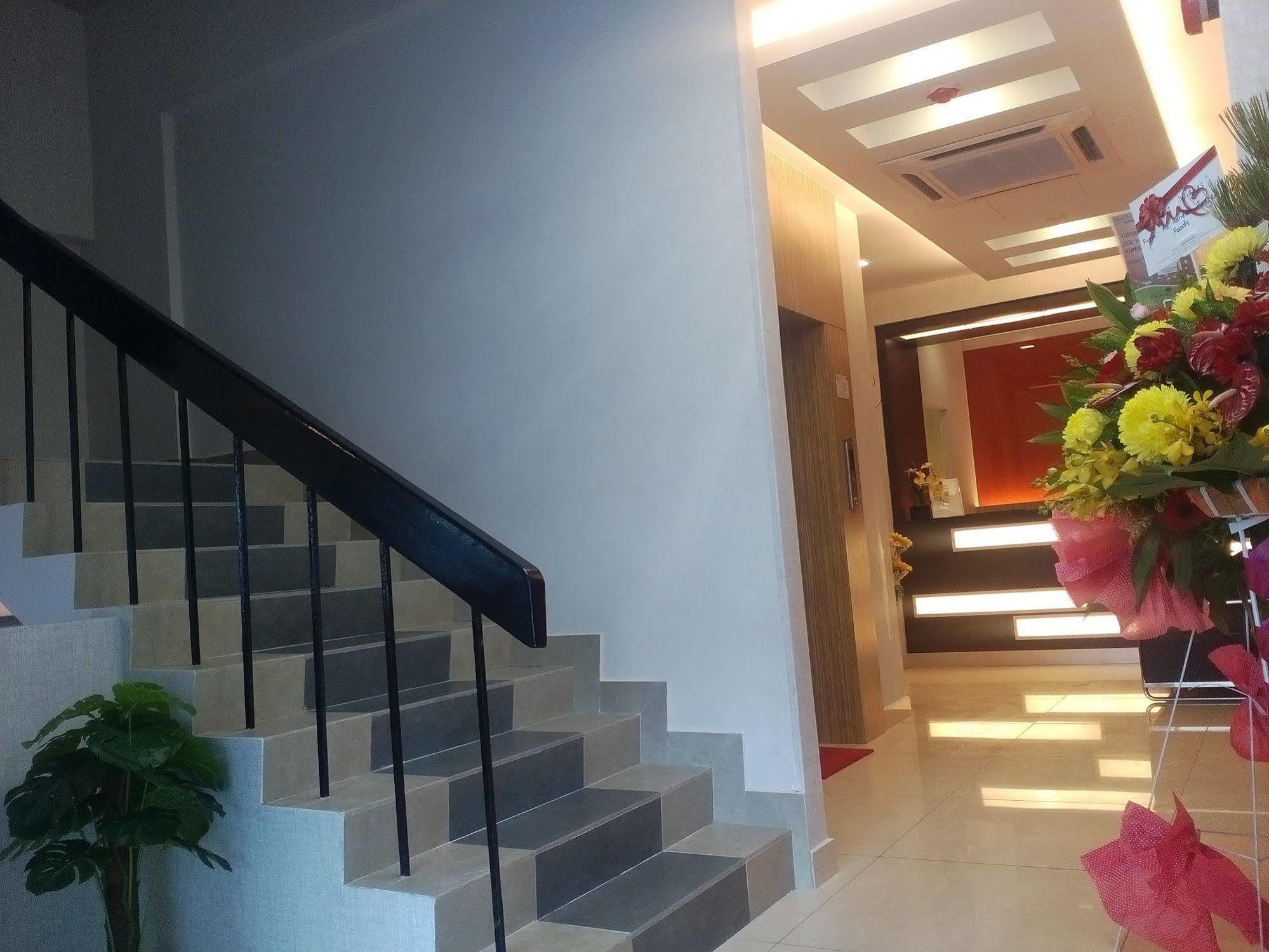 Sunrise Hotel Petaling Jaya Exterior photo